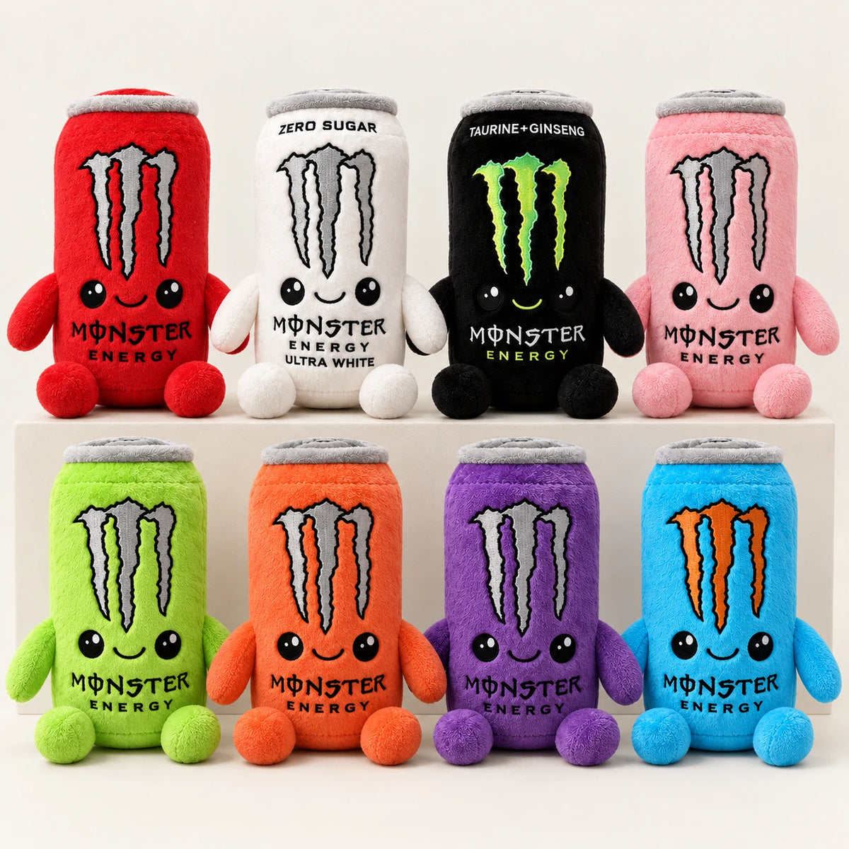 Le 8 colorazioni della peluche lattina MNSTR